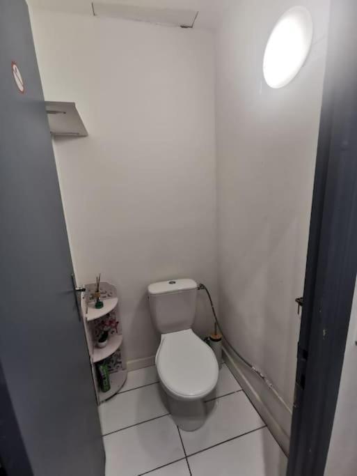 Logement Cosy Pour 4, Wifi, Centre Ville Montpellier Esterno foto